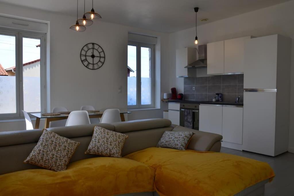 Gite De La Gare - Avec Parking Appartement Hesdigneul-les-Boulogne Buitenkant foto